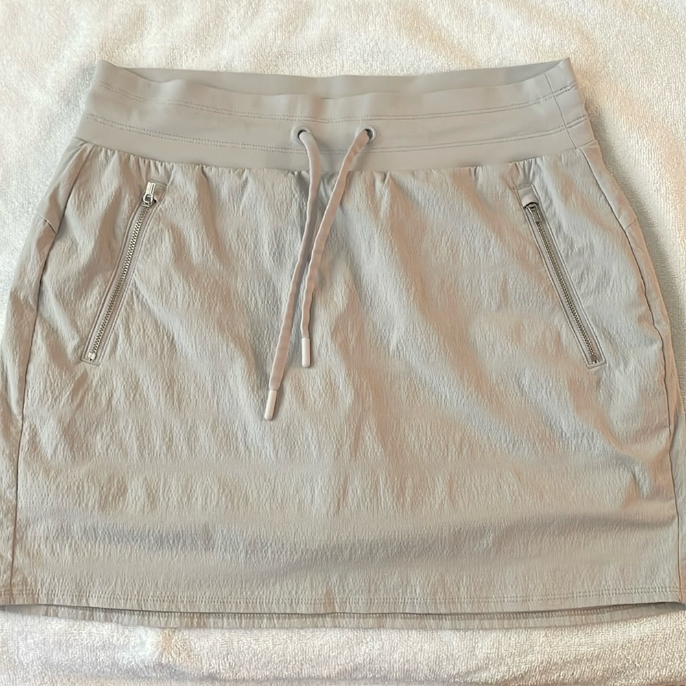 Athleta Skort Size 6